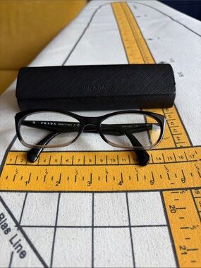 Prada Black-to-Gray Gradient Unisex Eyeglasses 53/16/135 ZYY-101
